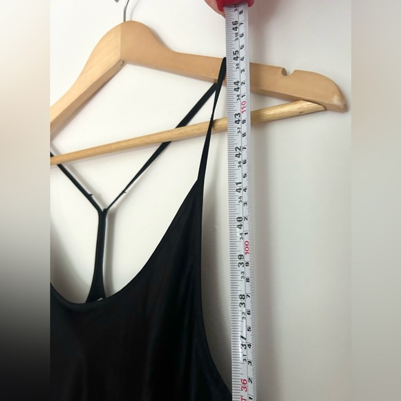 ARITZIA BABATON Cox black satin silky slip midi dress sleeveless racerback xs - Picture 7 of 9